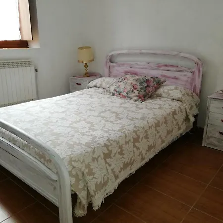 Feriehus Algarabiastaying 2 Granja San Julian Medina de Pomar