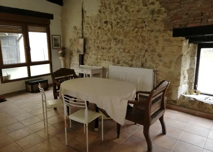 Algarabiastaying 2 Granja San Julian *